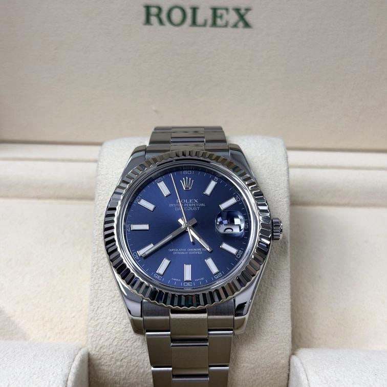 Rolex Datejust II 116334 41mm Blue Dial 18k White Gold Stainless Steel: Style Number: 116334 Year: 2010 Model: Rolex Datejust II Case Material: Stainless Steel Band: Stainless Steel Bezel: 18k White Gold Fluted Dial: Blue Crystal: Sapphire Case Size: 41mm Includes: - Role