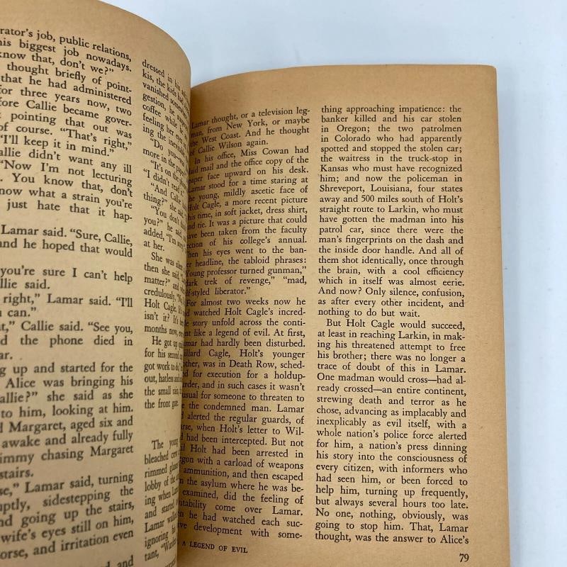 Alfred Hitchcock Signed 1958 Mystery Magazine Book JSA COA - 6
