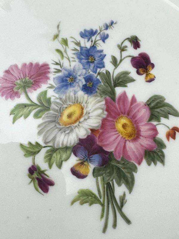 12 Antique French Paris Porcelain AndrÃƒÂ© et Cie Purple Floral Dinner Plates - 5
