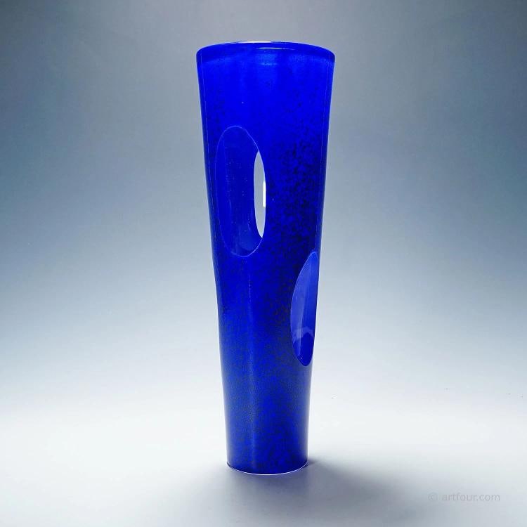 Vintage Unique Art Glass Vase by Goeran Waerff for Kosta: height: 15.75 inches diameter: 5.31 inches . Condition: Used,Brand: ArtGlass,Type: Vase