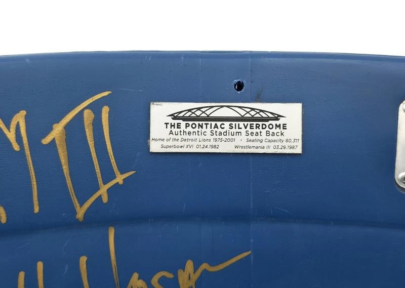 Hulk Hogan Signed WrestleMania III Silverdome Seat Back vs Andre Beckett BAS - 5