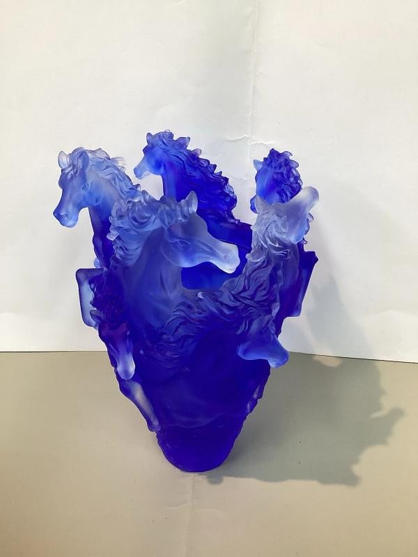 Nancy Daum Style Crystal Horse Vase Blue H9Ã¢â‚¬Â? Maker Unknown Heav - 10