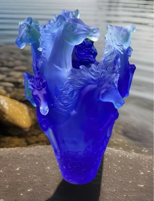 Nancy Daum Style Crystal Horse Vase Blue H9Ã¢â‚¬Â? Maker Unknown Heav - 15