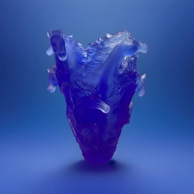 Nancy Daum Style Crystal Horse Vase Blue H9Ã¢â‚¬Â? Maker Unknown Heav: Condition: Used: An item that has been used previously. The item may have some signs of cosmetic wear, but is ... Read moreabout the conditionUsed: An item that has been used previously. The item may