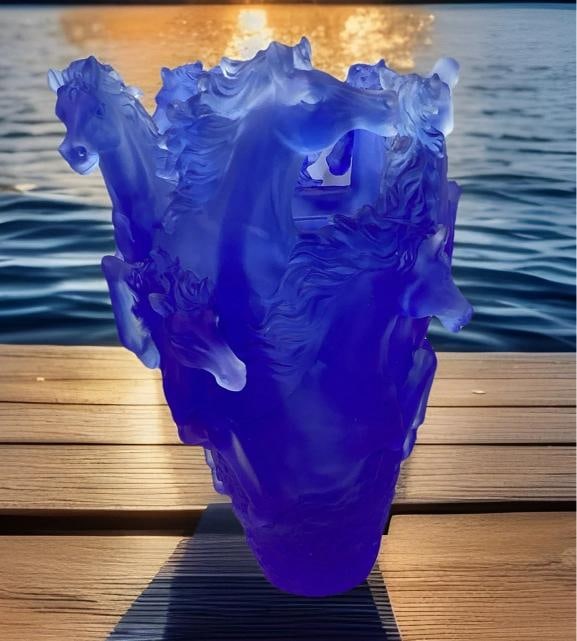 Nancy Daum Style Crystal Horse Vase Blue H9Ã¢â‚¬Â? Maker Unknown Heav - 3