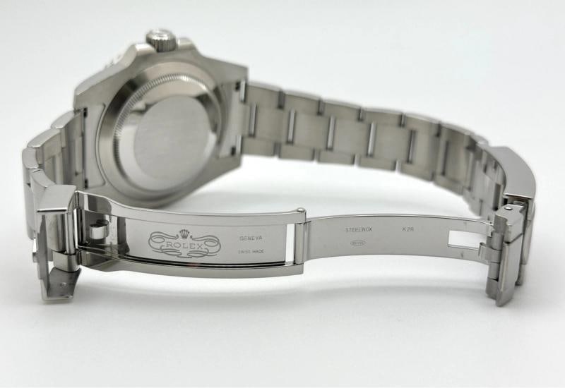 Rolex Submariner Date 116610LN 40mm Black Ceramic Stainless Steel Box Paper - 8
