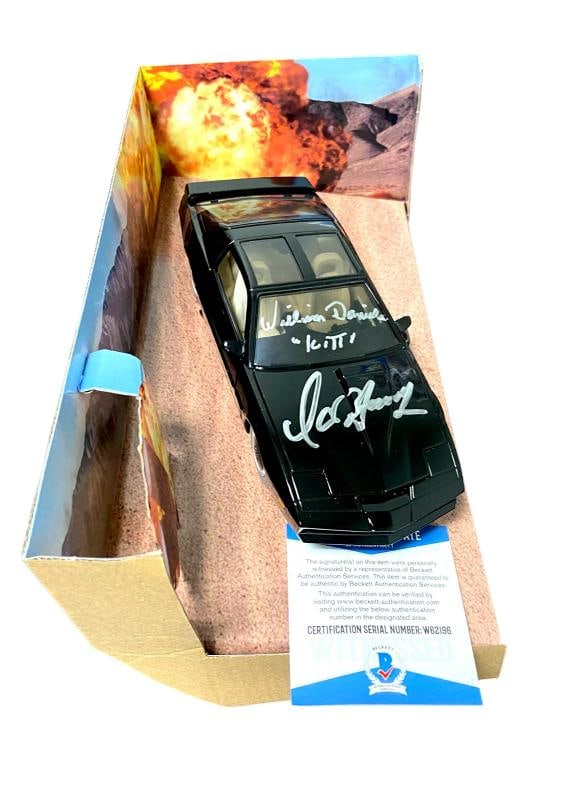 DAVID HASSELHOFF WILLIAM DANIELS SIGNED AUTO KITT 1:24 CAR KNIGHT RIDER BECKETT (1 of 3)