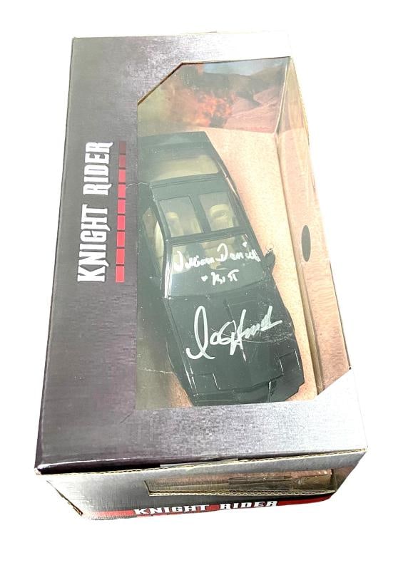 DAVID HASSELHOFF WILLIAM DANIELS SIGNED AUTO KITT 1:24 CAR KNIGHT RIDER BECKETT - 2