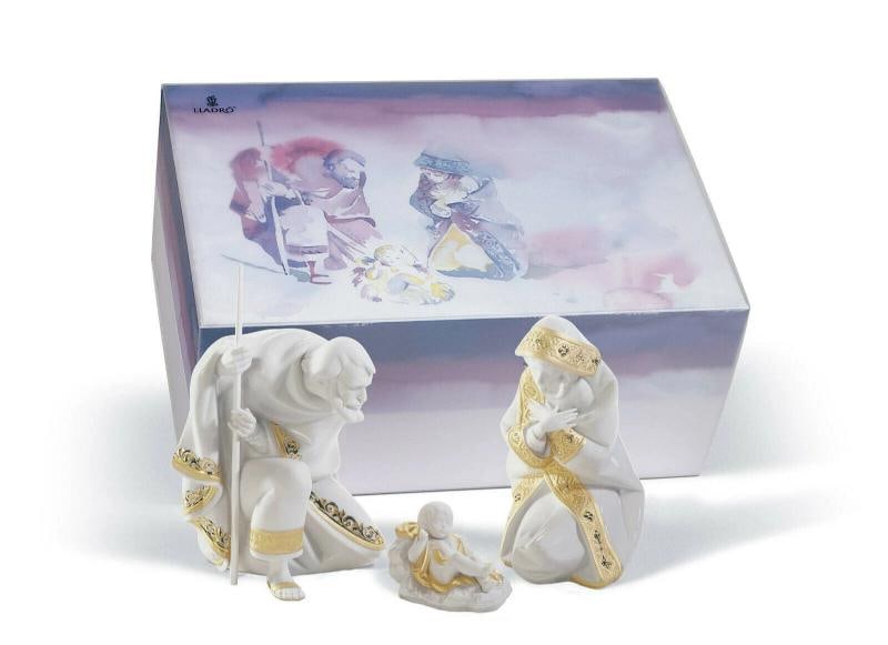 LLADRO SILENT NIGHT GOLD LUSTER NATIVITY SET #7095 BRAND NIB CHRISTMAS: Condition: New: A brand-new, unused, unopened, undamaged item in its original packaging (where packaging is ... Read moreabout the conditionNew: A brand-new, unused, unopened, undamaged item in its