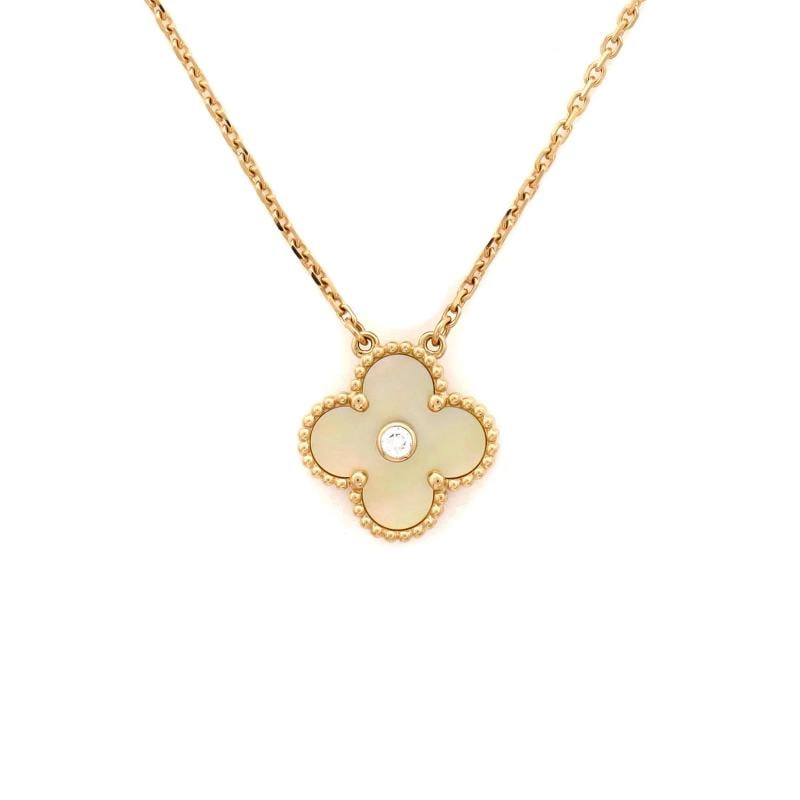 Van Cleef & Arpels Vintage Alhambra Pendant Necklace 18K Yellow Gold and Gold - 3