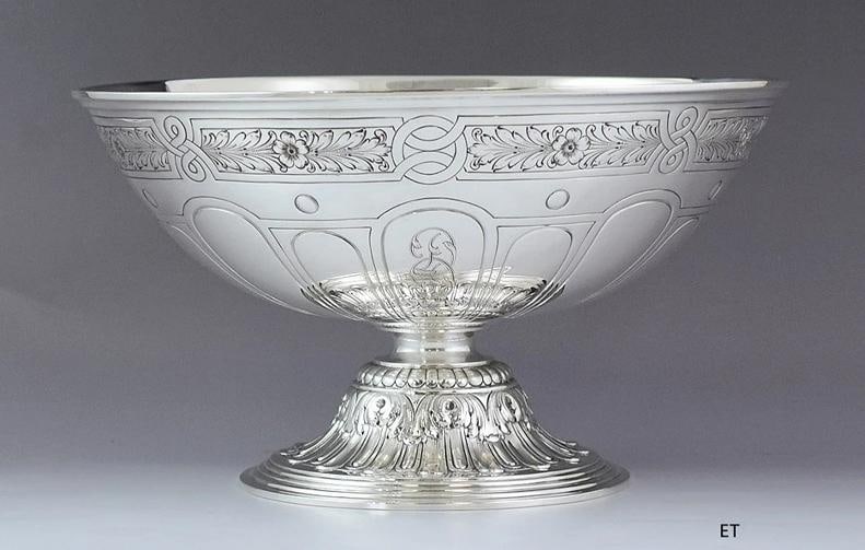 Gorgeous Gorham Sterling Silver Hand Chased Footed Centerpiece Bowl (1 of 7)