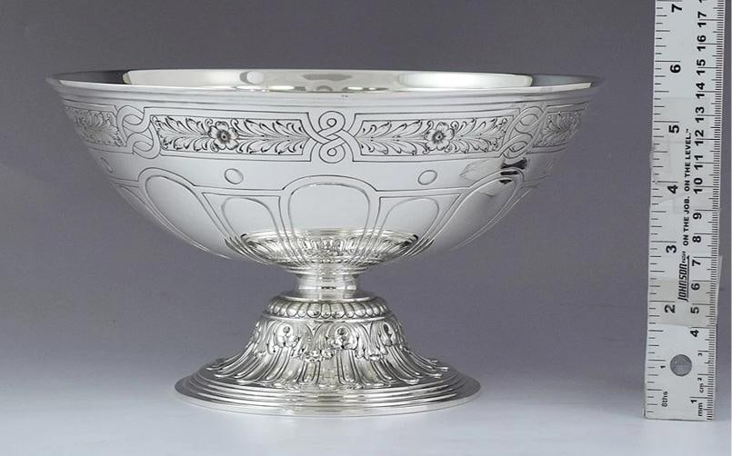 Gorgeous Gorham Sterling Silver Hand Chased Footed Centerpiece Bowl - 5