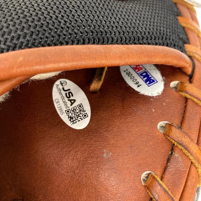 Jorge Posada Signed 2003 Game Used Baseball Glove Mitt PSA DNA & JSA COA - 4