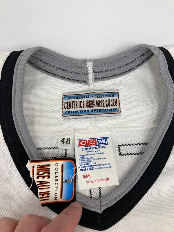 Wayne Gretzky Los Angeles Kings Signed Autographed Jersey Beckett Certified - 8
