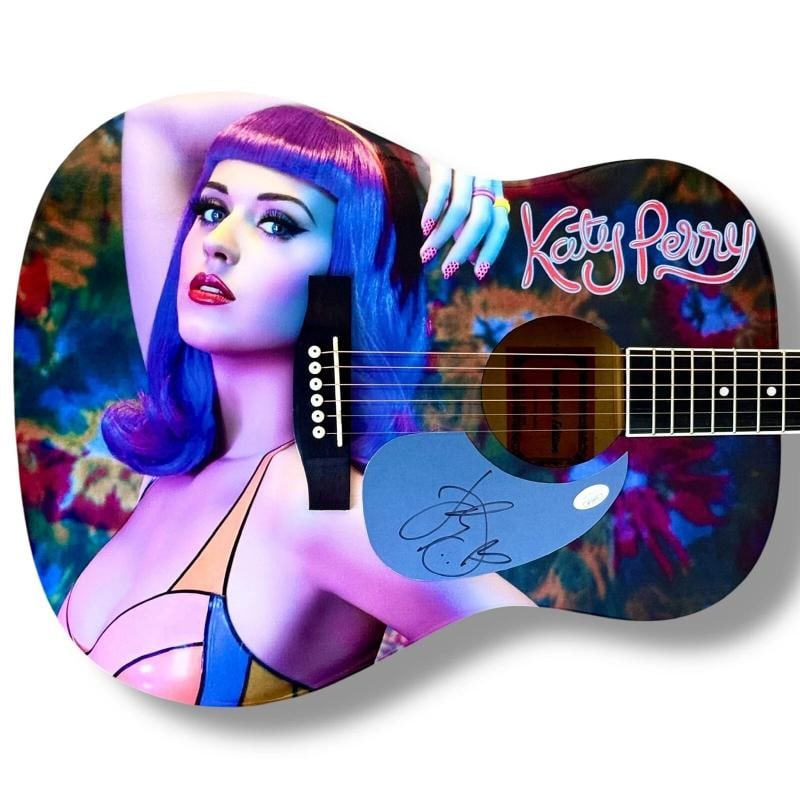 Katy Perry Signed Guitar Custom Graphics JSA COA Teenage Dream: Industry: Music,Object Type: Guitar & Guitar Pick,Signed: Yes,Autograph Authentication: James Spence (JSA),Original/Reproduction: Original,Country of Origin: United States