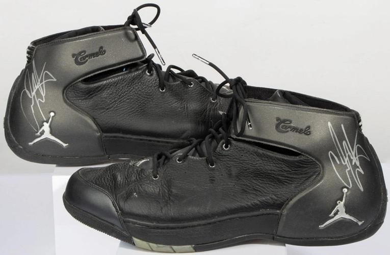 Carmelo Anthony 2004 Rookie-Era Signed Game Used Jordan Sneakers JSA & MEARS (1 of 14)