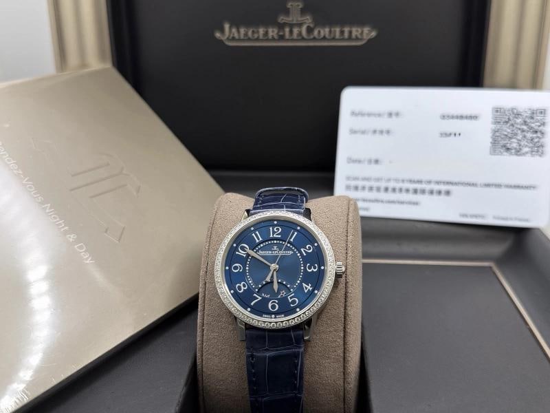 Jaeger LeCoultre Rendez-Vous Night & Day Q3448480 34mm Diamond Bezel Box Paper: Condition: Pre-owned - Excellent,Bezel Color: Silver,Indices: Arabic Numerals,Year Manufactured: 2020-Now,Band/Strap: Two-Piece Strap,Case Color: Silver,Department: Women,Bezel Type: Diamond,Watch