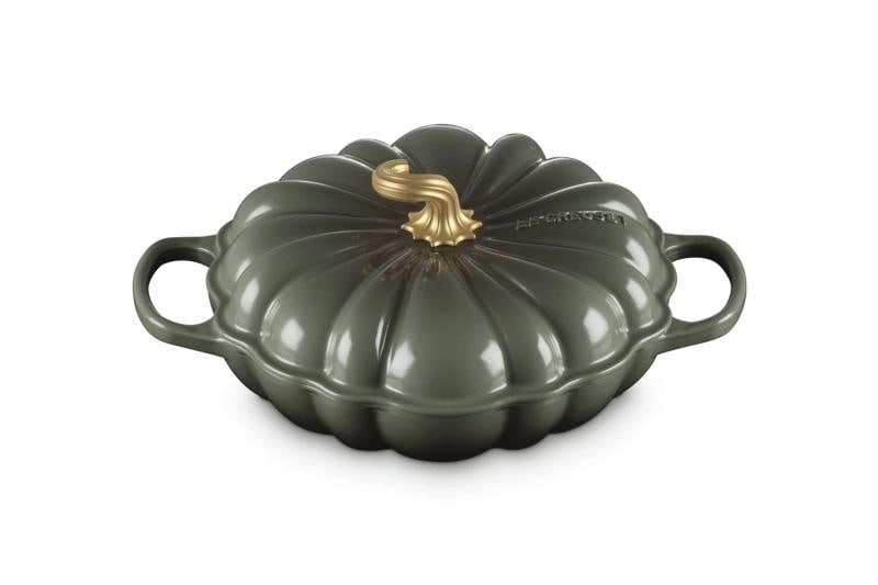 Le Creuset Enamelled Cast Iron Pumpkin Saucepan, 28 cm, Thyme Green , Limited! - 2