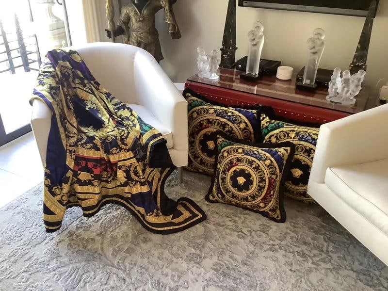 Large Custom made Versace baroque velvet throw upholstery fabric 56/56 inch - 11