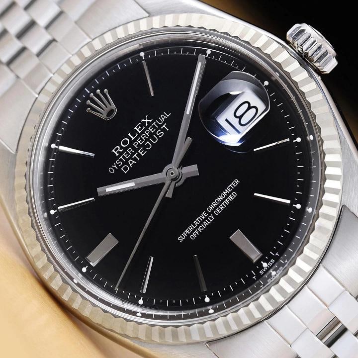 ROLEX MENS DATEJUST BLACK 18K WHITE GOLD STAINLESS STEEL WATCH w/ FOLDED BAND: Condition: Pre-owned - Excellent,Bezel Color: Silver,Max Wrist Size: 7.26-7.5 in,Number of Jewels: 26 Jewels,Indices: Stick Indexes, 12-Hour Dial,Bezel: Rolex 18K White Gold Fluted Bezel,Band/Strap:
