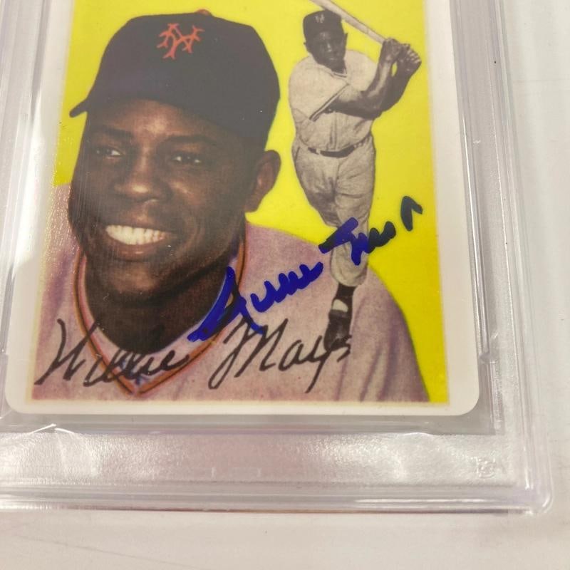 1954 Topps Willie Mays Signed Porcelain Baseball Card PSA 10 GEM MINT - 2