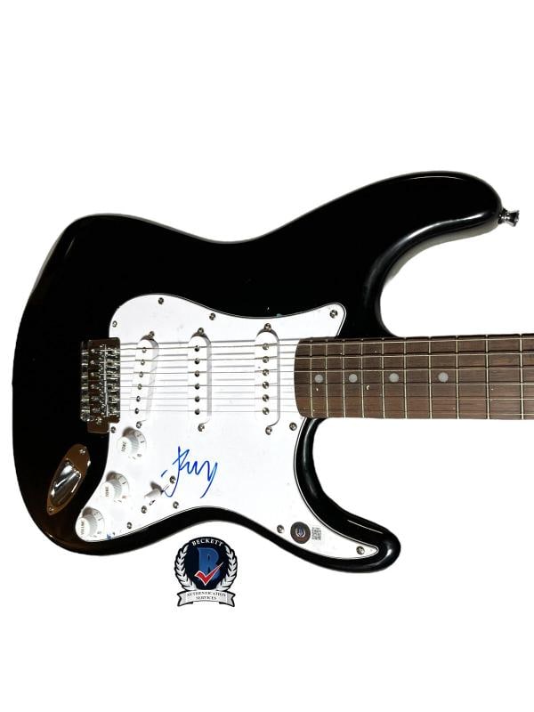 JOHN MELLENCAMP SIGNED AUTOGRAPH FENDER STRATOCASTER GUITAR BAS BECKETT BAS (1 of 2)