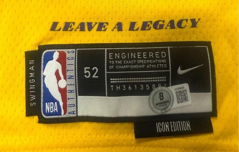 Luka Doncic Los Angeles Signed Jersey Swingman Icon 52 NWT Beckett BAS - 3