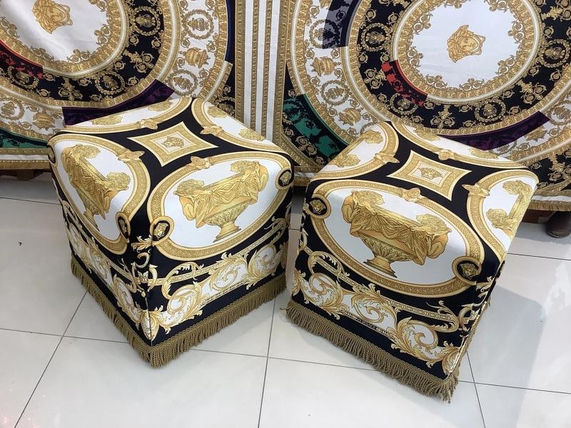 Vintage Custom Made Lion And Urn Cube Ottoman 19Ã¢â‚¬Â/19Ã - 14