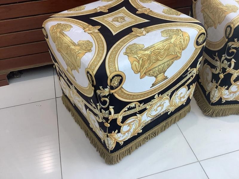 Vintage Custom Made Lion And Urn Cube Ottoman 19Ã¢â‚¬Â/19Ã - 9