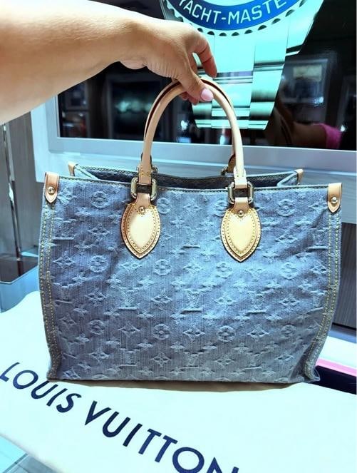 Louis Vuitton OnTheGo MM Monogram Denim Washed Gray Tote - 6