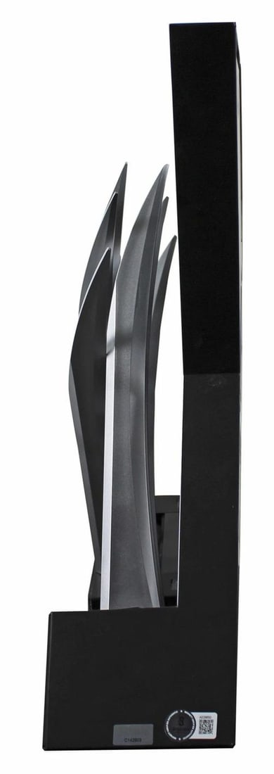 Hugh Jackman Signed X-Men Wolverine Prop Replica Display (Beckett) - 3