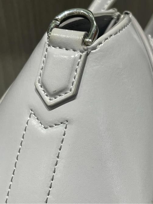 Givenchy Antigona Toy Bag in Light Grey Box Leather - 13