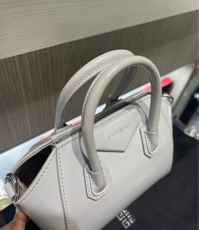 Givenchy Antigona Toy Bag in Light Grey Box Leather - 9