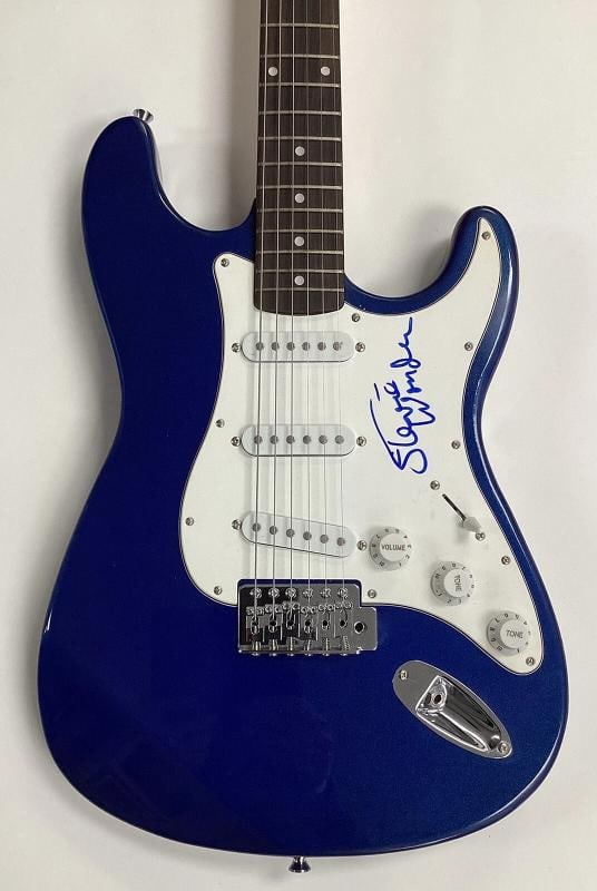 Stevie Wonder Signed Guitar (JSA LOA) - 8