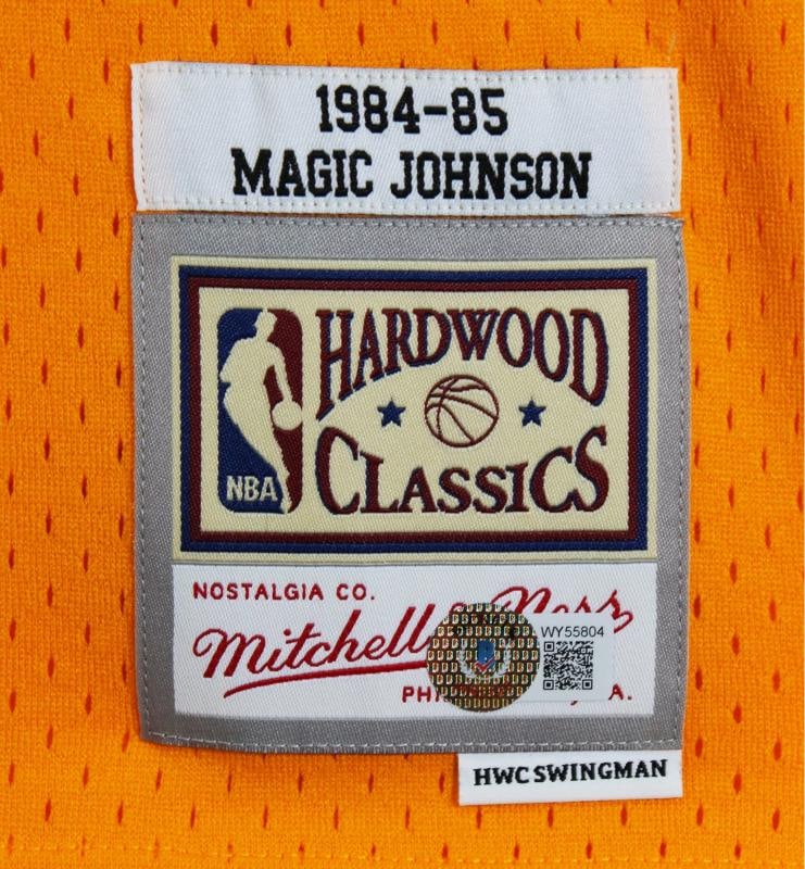 Showtime Lakers (6) Johnson, Worthy, Rambis +3 Signed Yellow M&N Jersey BAS Wit - 6