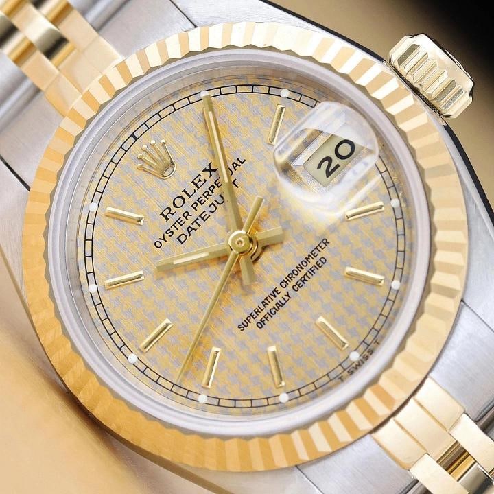 ROLEX LADIES DATEJUST 69173 HOUNDSTOOTH DIAL 18K YELLOW GOLD STEEL 2-TONE WATCH: Condition: Pre-owned - Excellent,Bezel Color: Gold,Max Wrist Size: 6.26-6.75 in,Number of Jewels: 29 Jewels,Indices: Stick Indexes, 12-Hour Dial,Band: Rolex Two Tone Jubilee Bracelet,Bezel: Rolex 18K 