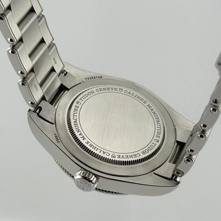 2025 Tudor Black Bay 58 7939A1A0RU 39mm Burgundy Red Dial Bezel Steel Box Paper - 10