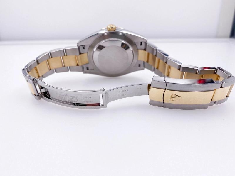Rolex Datejust 41 126303 Silver Dial 18K Yellow Gold Steel Box Papers 2021 - 6