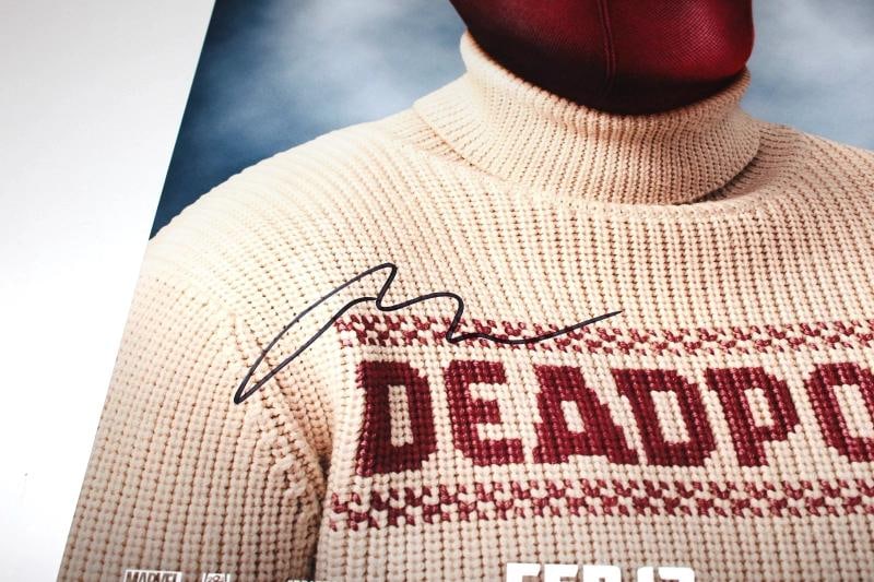 RYAN REYNOLDS SIGNED 'DEADPOOL' 12x18 MOVIE POSTER 1 BECKETT COA AUTOGRAPH BAS - 2