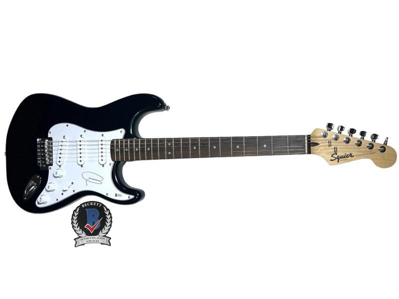 Adam Levine Signed Autograph Fender Stratocaster Guitar Beckett Maroon 5 - 2