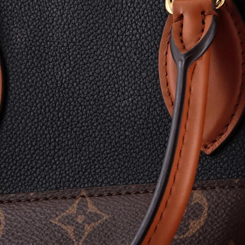 Louis Vuitton Fold Tote Monogram Canvas and Leather MM - 6