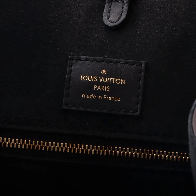 Louis Vuitton Fold Tote Monogram Canvas and Leather MM - 8