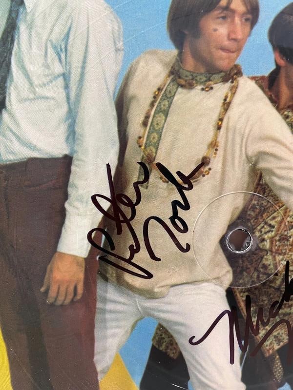 THE MONKEES: Michael Nesmith, Davy Jones, Peter Tork & Micky Dolenz Signed Vinyl Picture Disc (JS... - 2