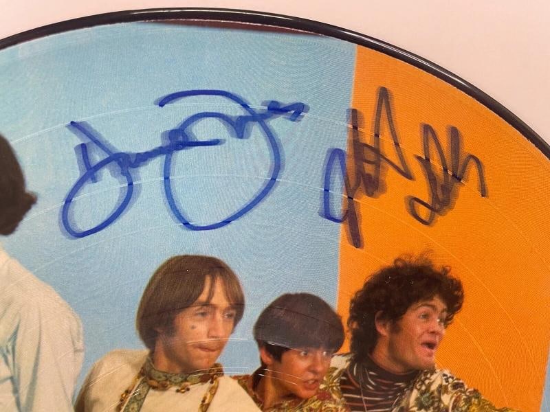 THE MONKEES: Michael Nesmith, Davy Jones, Peter Tork & Micky Dolenz Signed Vinyl Picture Disc (JS... - 4