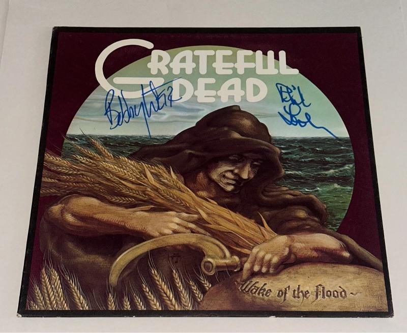 BOB WEIR & PHIL LESH Signed Grateful Dead LP ALBUM COVER (Beckett LOA): Country//Region of Manufacture: Unknown,Industry: Music,Signed: Yes,Autograph Authentication: Beckett,Object Type: Record,Original/Reproduction: Original,Featured Refinements: Signed LP,Country of Ori