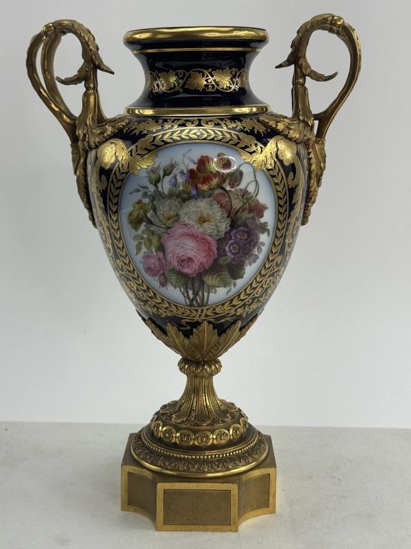 Ornate Mid 1800s French Ormolu Gilt Bronze Porcelain Urn Vase Hand Painted - 3