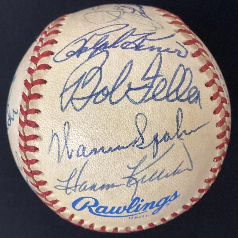 Hall of Famers Multi Signed Baseball Joe DiMaggio, Mickey Mantle +18 More (JSA) - 3