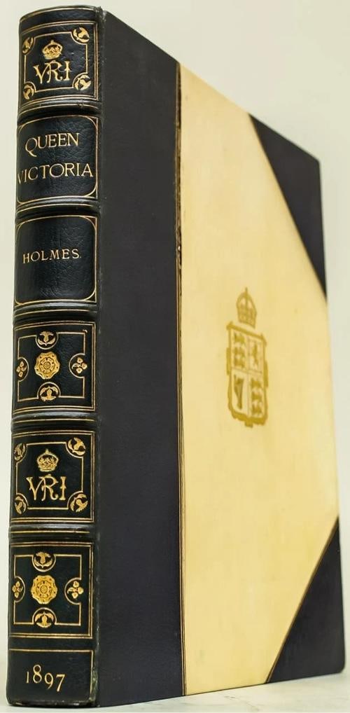 Richard R Holmes / Queen Victoria 1st Edition 1897 - 5