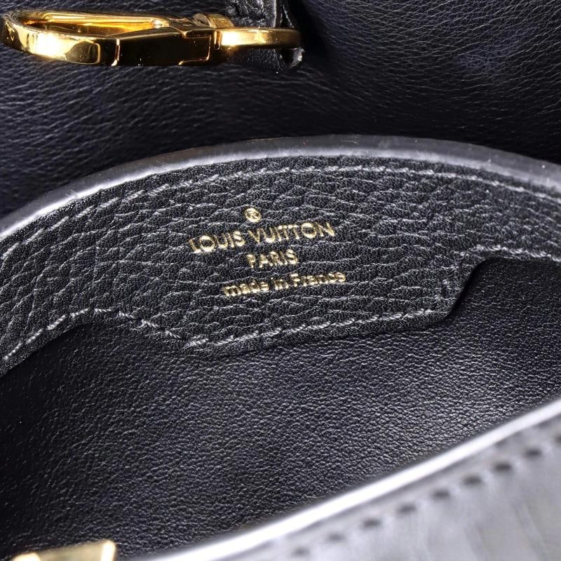 Louis Vuitton Capucines Bag Leather with Fringe Detail PM - 6