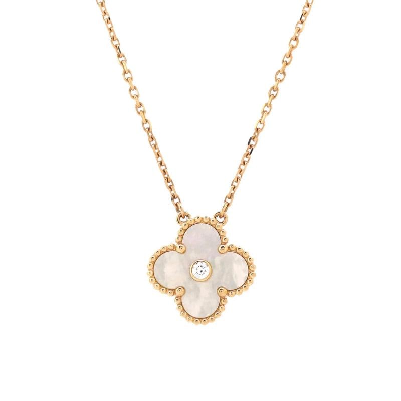 Van Cleef & Arpels Vintage Alhambra Pendant Necklace 18K Yellow Gold and Gold - 4